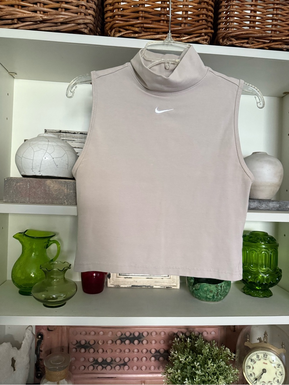 Nike Women’s Sleeveless Turtleneck Crop Top - Light Beige